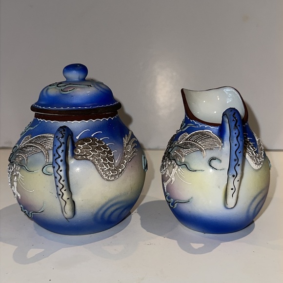 Vintage Japanese Moriage Dragon Sugar & Cream Set - Picture 2 of 8